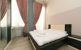Apartment Near Olympic Stadium